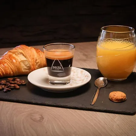 Hotell Le Panel Mandelieu